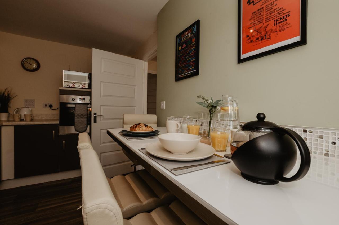 Coyle House, 3 Bed,Corby, Super Kings Or Twins, Driveway, Free Wi-Fi, Corporates Welcome Zewnętrze zdjęcie
